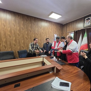 تقدیر و تجلیل از کارکنان نمونه